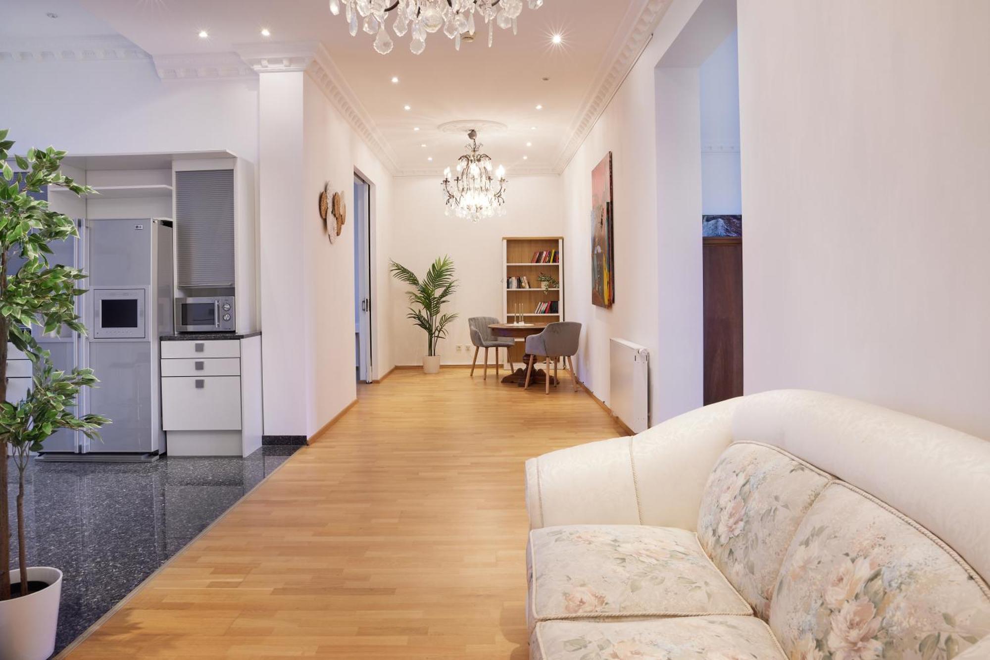 Idee Living: Design-Apartment- Netflix - 6 Pers Мангейм Экстерьер фото